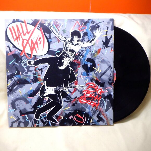 ~~~ DARYL HALL & JOHN OATES ~~~ Big, Bam, Boom - Picture 1 of 1